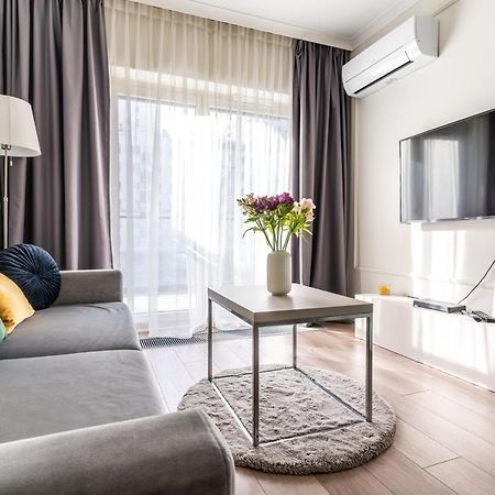 Apartamenty Mennica Residence - Golden Apartments Varšava Exteriér fotografie