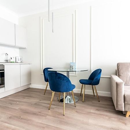 Apartamenty Mennica Residence - Golden Apartments Varšava Exteriér fotografie
