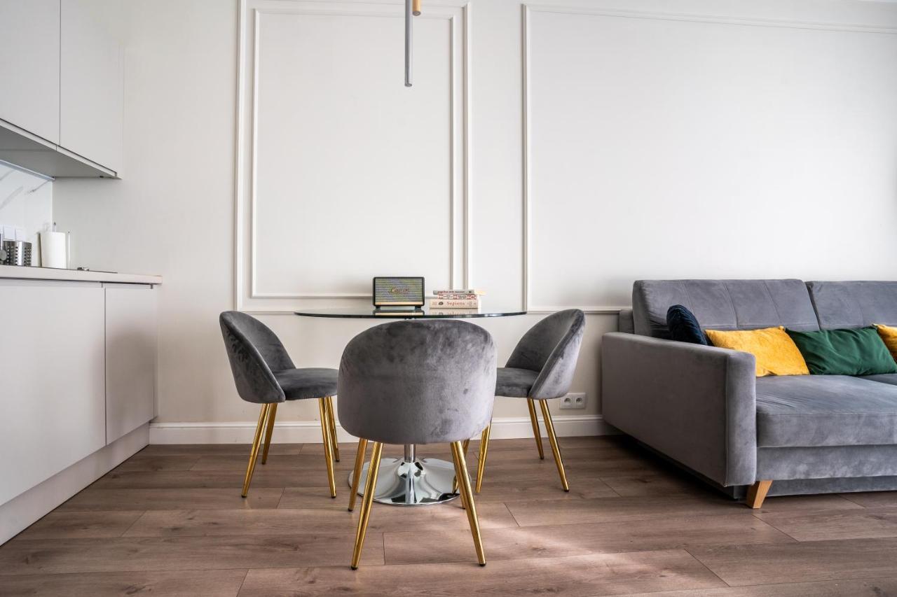 Apartamenty Mennica Residence - Golden Apartments Varšava Exteriér fotografie