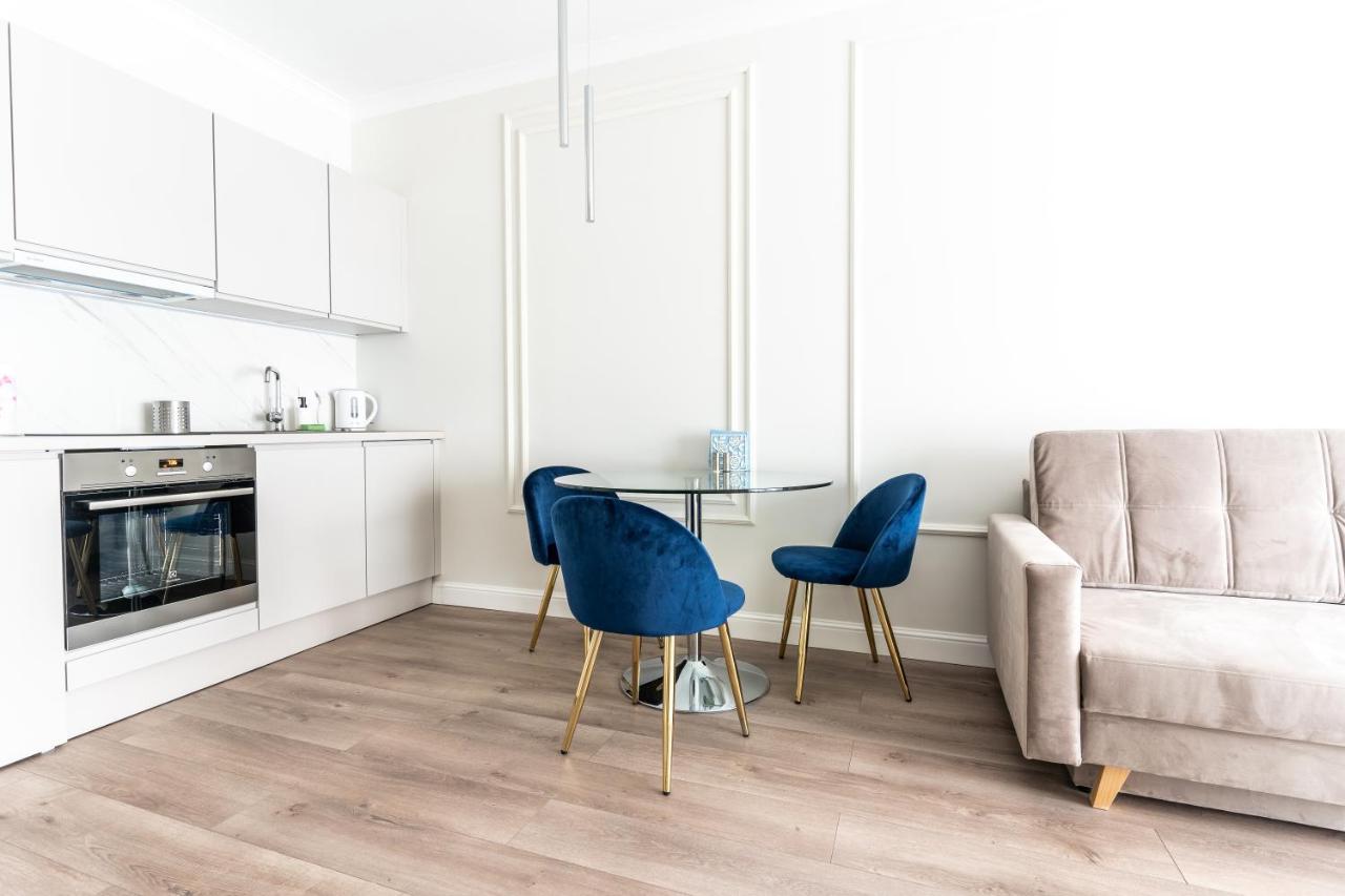 Apartamenty Mennica Residence - Golden Apartments Varšava Exteriér fotografie